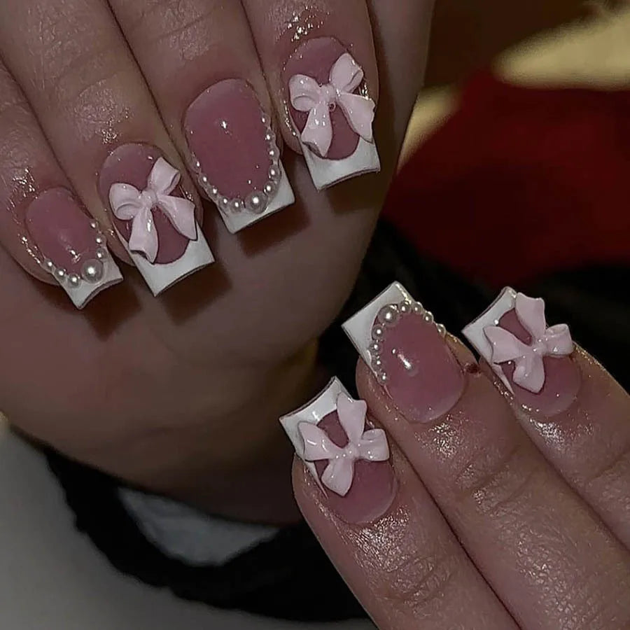 24pcs Short Square Press-On Nails with Flower Rhinestones